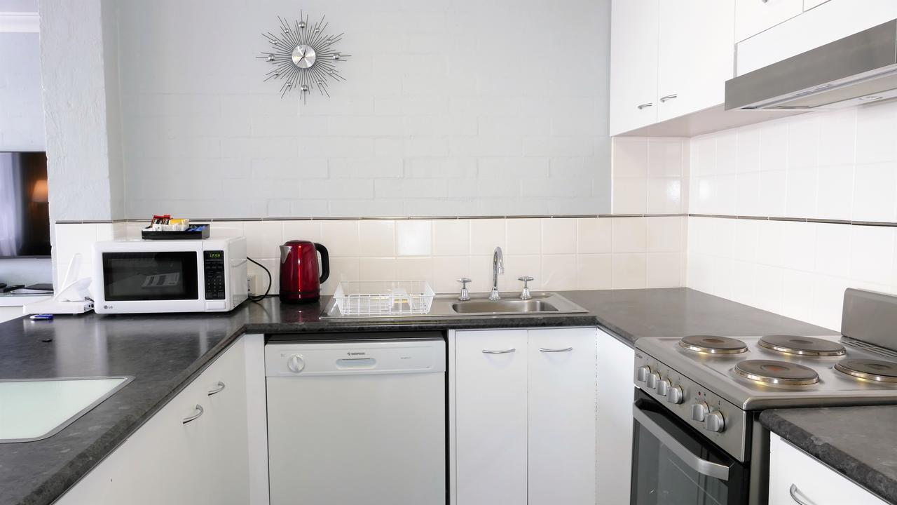 Dowler Apartments Subiaco Пърт Стая снимка