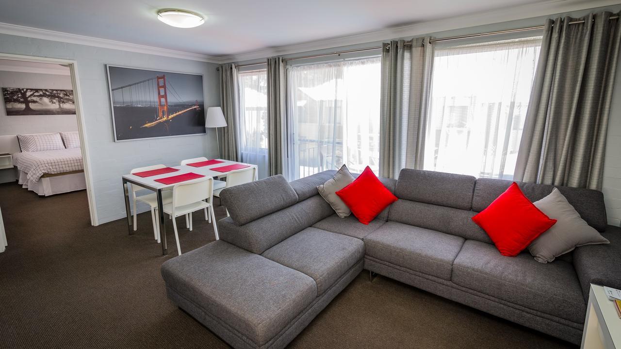 Dowler Apartments Subiaco Пърт Екстериор снимка