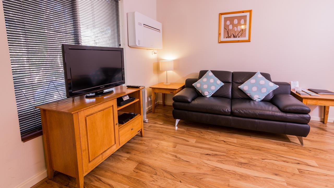 Dowler Apartments Subiaco Пърт Екстериор снимка